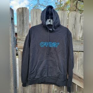 Men's Oakley Hoodie in great shape size XL